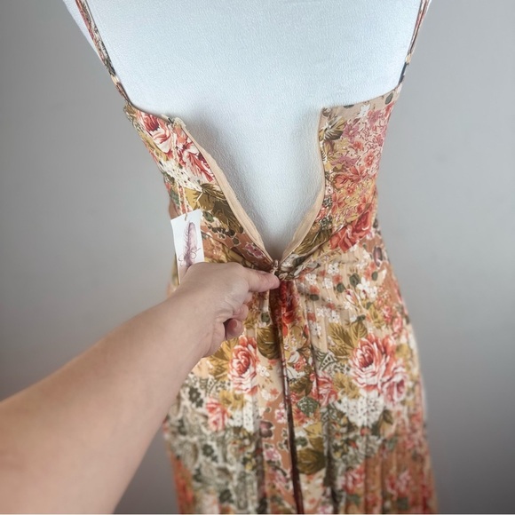 NWT Jessica Simpson Women’s Floral Pleated Maxi Dress Spaghetti Straps XS - Picture 5 of 9